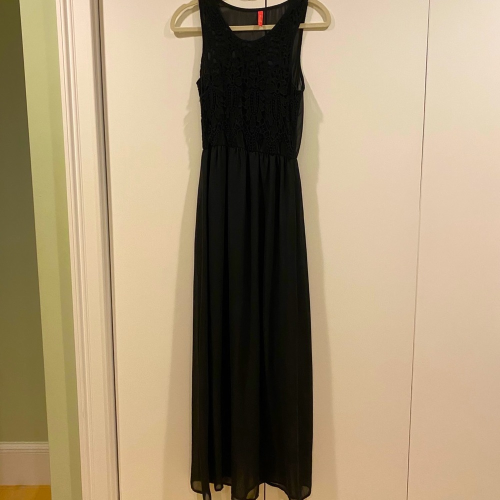 Black maxi dress
